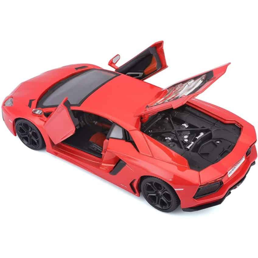 Maisto Lamborghini Aventador LP 700-4 1/24 Diecast Model - The Model Shop