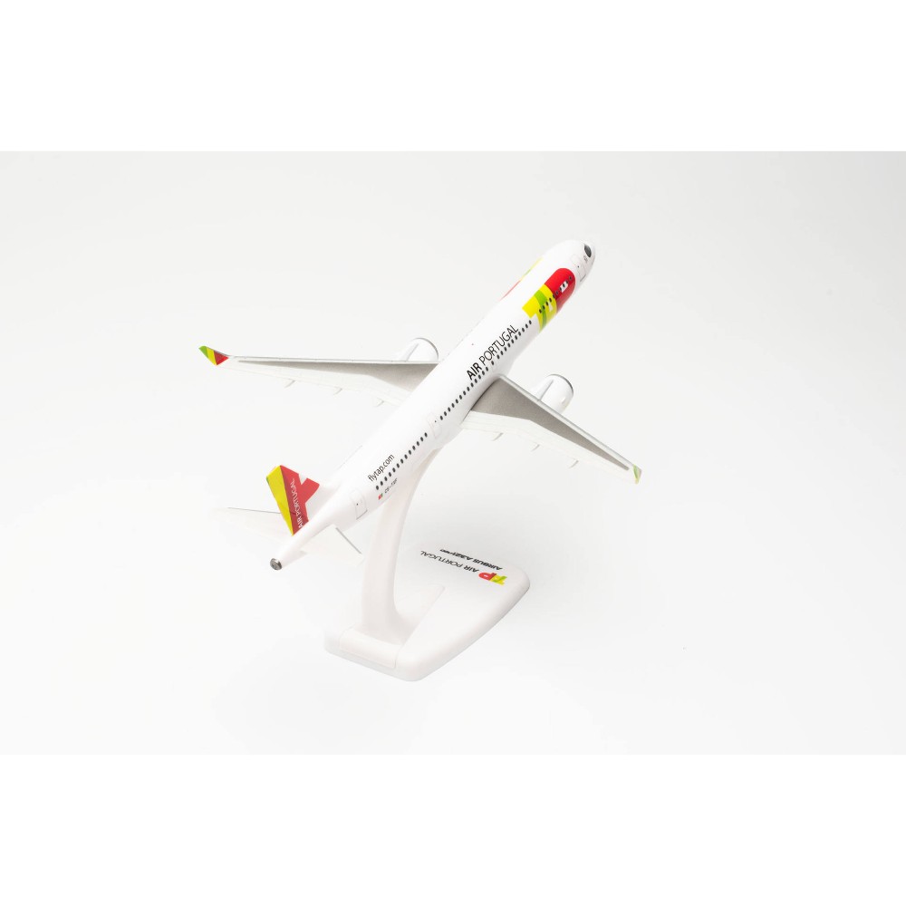 Herpa - TAP Air Portugal Airbus A321LR 1:200 - Image 2