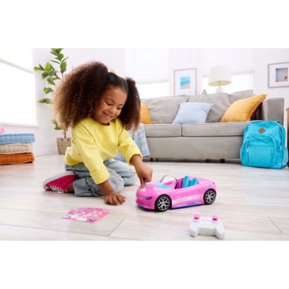 Hot Wheels RC Barbie Convertible, Battery-Powered Remote-Control Toy Car, - Image 3