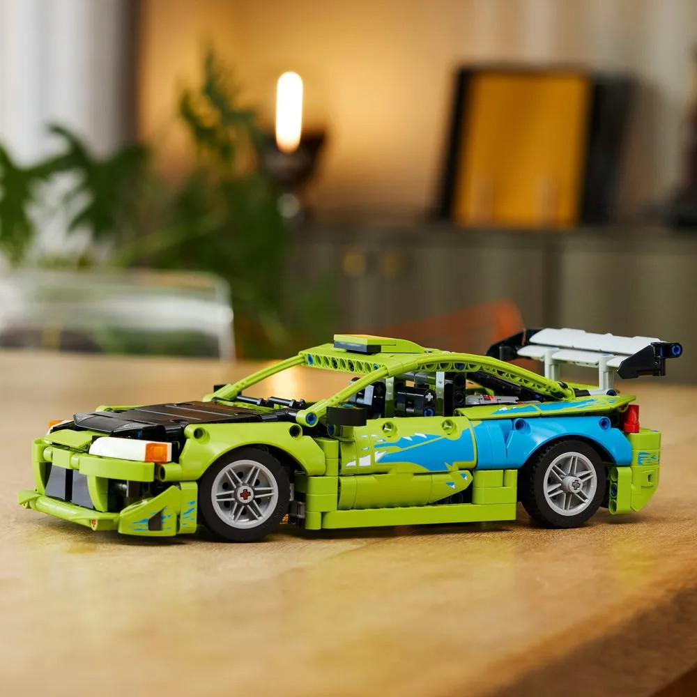 Lego 42229 Technic Fast and Furious Mitsubishi Eclipse Car - Image 3